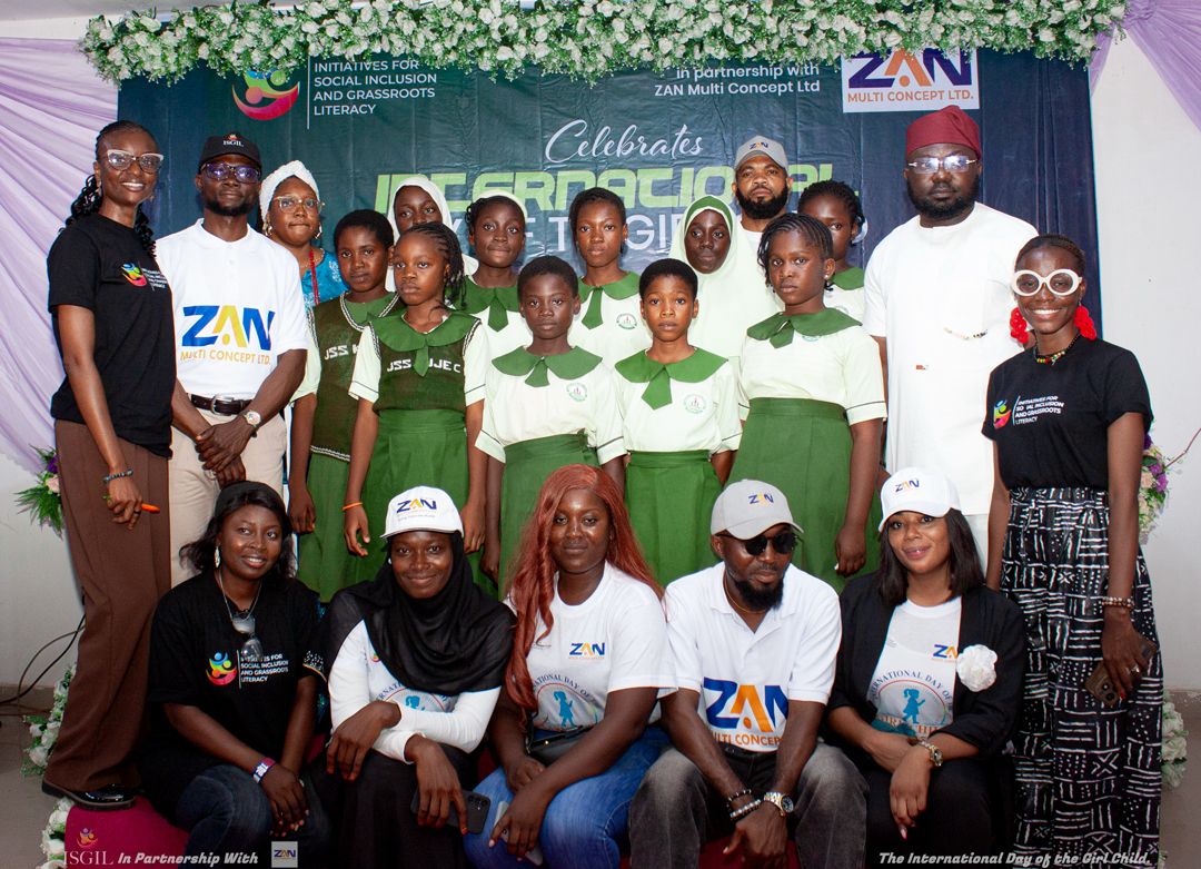 ISGIL and ZAN Multi Concept team with school participants